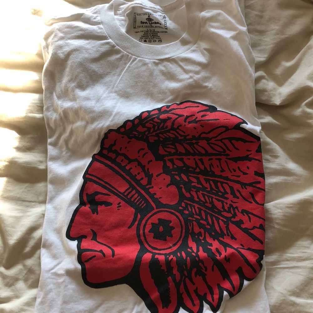 Foot locker tee
